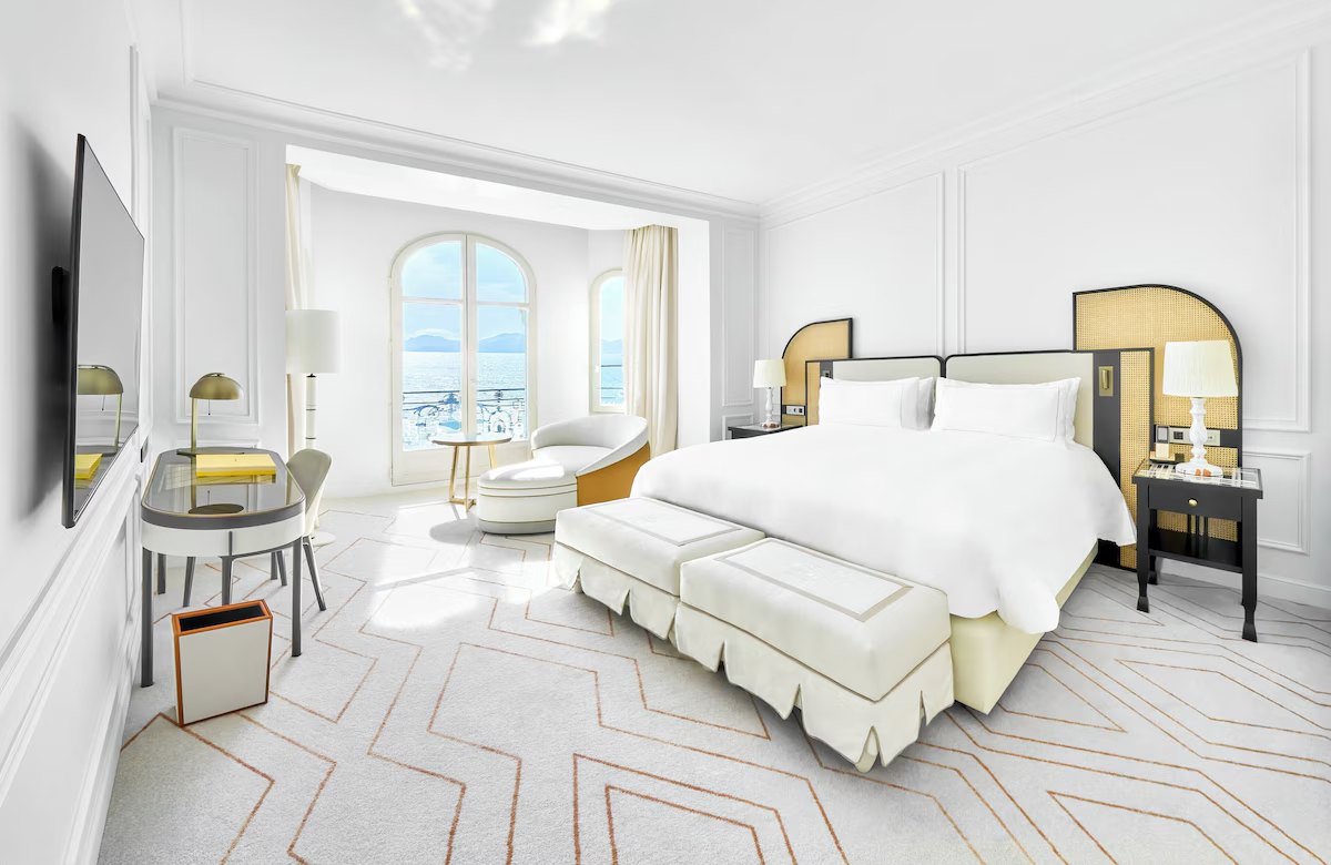 Carlton Cannes, a Regent Hotel