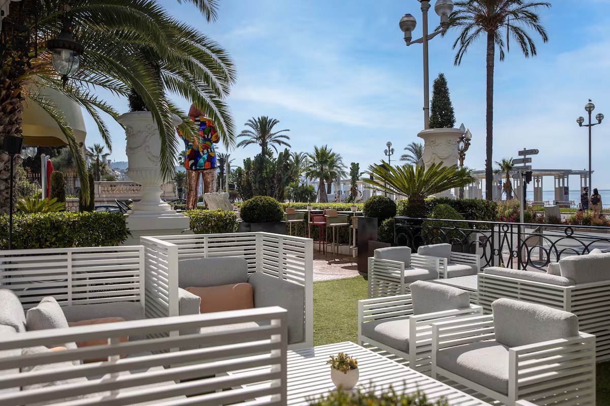 Le Negresco on the Promenade des Anglais