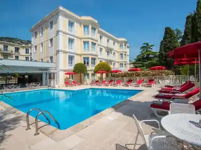 Hôtel Carlton