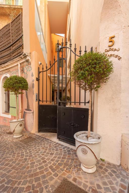 Hôtel Traverse des Artistes